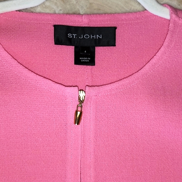 St. John Pink Jacket Sz 4 - Picture 2 of 6